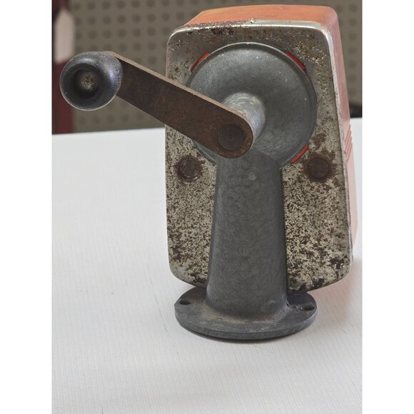 Vintage BOSTON BULLDOG Pencil Sharpener Orange Swirl Bakelite - Picture 9 of 16